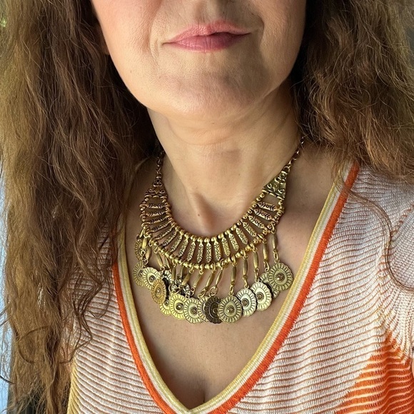 Boho Gypsy coins necklace in gold tone metal and rhine stones - Picture 6 of 11